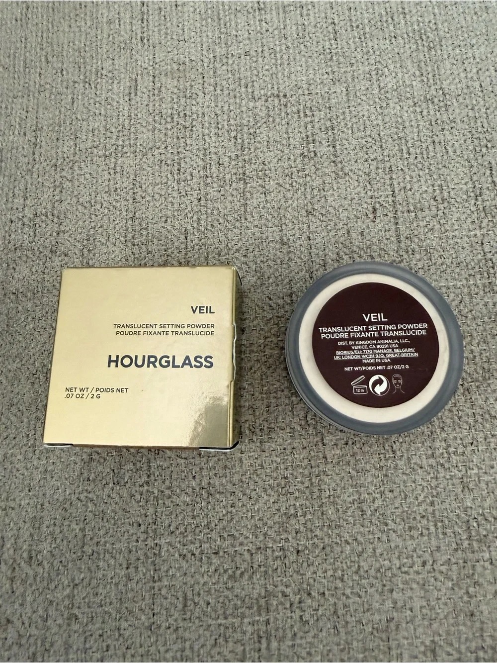 Mini Hourglass Veil Translucent Setting Powder in a 2g travel size container.